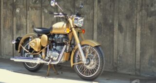 รีวิว Royal Enfield Classic 500 (Desert Strom) ย้อนวันวานรถทหารยุคสงครามโลก ที่คุณหาขี่ได้ในปัจจุบัน