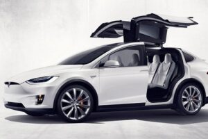 Tesla ยอมรับรถแบบ Model X “Tech Hubris” ตัวการทำเจ๊ง