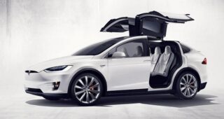 Tesla ยอมรับรถแบบ Model X “Tech Hubris” ตัวการทำเจ๊ง