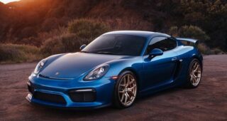 เผยโฉม Porsche Cayman GT4 พร้อมแม็กซ์สุดงาม