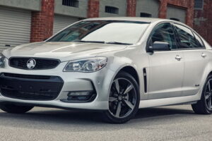 Holden เปิดตัวรถรุ่นพิเศษแบบ "Black Edition"