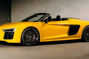 ทีมงานของ Audi เปิดตัวสปอร์ตตัวจิ๊ดแล้ว “Audi R8 V10 Spyder” ใหม่ล่าสุด