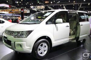 โปรโมชั่น Mitsubishi Delica Space Wagon