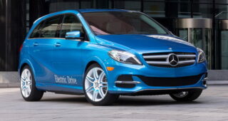 เสี่ยไทยใจดีแจก Benz B-Class + เงินนักเตะเลสเตอร์คว้าแชมป์ลีก