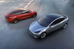 Tesla Motor ประกาศลั่นขอขายรถ 800,000 คันภายใน 2018