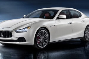 งานเข้า! Maserati เรียกคืนรถแบบ “Ghibli & Quattroporte” จากเรื่องระบบเกียร์
