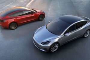 Tesla ยืนยันรีบผลิตรถรุ่นใหม่แบบ Model3 แน่นอน