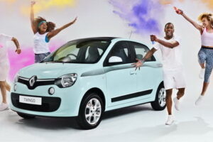 สุดสดใส! Renault โชว์ของแล้วในรุ่นแบบ Twingo GT “Color Run”