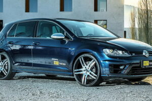 แรงขึ้น! ค่ายแต่ง O.CT จัดให้เพิ่มกำลัง VW Golf เป็น 450 แรงม้า!!!