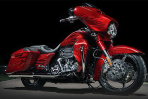 HARLEY-DAVIDSON CVO Street Glide "หล่อ แพง แรง จัง"