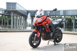 รีวิว Kawasaki Versys 1000 ทัวริ่ง 4 สูบ สายเขียวคันโต ขี่ง่ายเชื่องมือ คุมสบาย