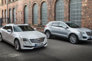 จัดหนัก! ทีมงาน Cadillac เปิดตัวรถทั้ง 2 รุ่นแบบใหม่ล่าสุด
