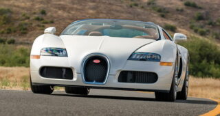 รถแบบ Bugatti Veyron Grand Sport มาแล้วพร้อมประมูล