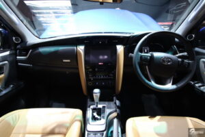 All New Toyota Fortuner ผ่อนคันเร่ง แล้วเกียร์กระตุก