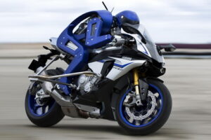 Yamaha จัดเต็มพัฒนาต่อเนื่องเรื่องความปลอดภัย