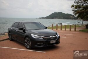 1st impression รีวิว 2016 Honda Accord Hybrid TECH ใหม่ ขับดีกว่าเดิม เพิ่มเติมเทคโนโลยี แต่ถูกกว่าเดิม