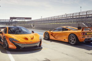 อย่างโหด! โชว์ตัว McLaren F1 GTR และ P1 XP ก่อนการแข่งในสนาม