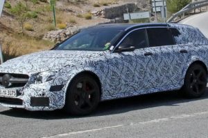 แอบแชะภาพ “Black Series” ของ Benz E63 AMG ก่อนใคร