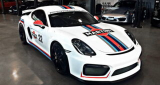 อย่างเท่ห์! เปิดตัว Porsche Cayman GT4 ในลายแบบสปอร์ตของ Martini Racing
