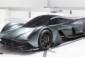 Aston Martin ประกาศลั่นพร้อมท้าชน Ferrari 488 GTB แล้ว