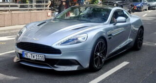 แชะๆ! แอบถ่ายตัวรถรุ่นพิเศษ “Aston Martin Vanquish”