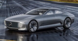 Mercedes จัดให้เปิดตัวรถพลังงานไฟฟ้ารุ่นใหม่ท้าชน Tesla Motor