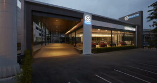Mazda ผุดโชว์รูมต้นแบบตามคอนเซ็ปต์ใหม่ สะท้อนภาพลักษณ์แบรนด์ พร้อมสร้างประสบการณ์ที่ดีเยี่ยมให้ลูกค้าได้สัมผัส
