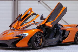 เปิดขายรถสปอร์ต McLaren แบบไฮบริด (Hybrid รุ่นใหม่) ในราคาประมาณ 1.9 ล้านดอลล่าร์!!