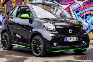 Smart เปิดตัวสองรุ่นใหม่ในงานอย่าง Paris Auto Show