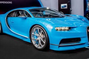 Bugatti เปิดตัว “Chiron สปอร์ตรุ่นใหม่แล้วในระยะงาน”
