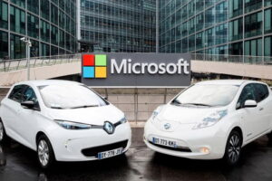 Renault จับมือ Microsoft เปิดตัวซอฟแวร์ขับเคลื่อนรถ
