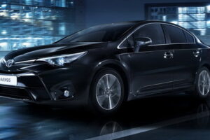 โดนแย่ง! เผย Toyota Avensis ยอดขายตกจากปัญหารถแบบ SUV ตีตลาด