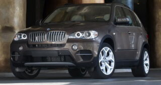 BMW เรียกคืนรถหลายรุ่นจากปัญหาด้านปั๊มน้ำมัน