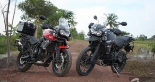ขี่หลังเสือแล้วลงยาก! รีวิว 2016 Triumph Tiger 800 XRT & XCA ขี่มันส์จนไม่อยากลง ADV Bike