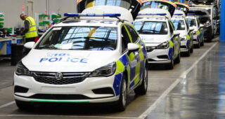 Vauxhall เปิดตัวโรงงานแห่งใหม่สำหรับผลิตรถตำรวจใน UK