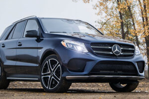 Mercedes-AMG เปิดตัวรถแบบ “Sporty GLE 43” ให้กำลังกว่า 362 แรงม้า