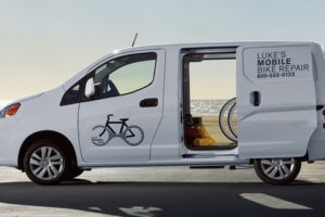 Nissan เปิดตัว “NV 200” ขนาดใหญ่สำหรับเดินทาง