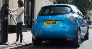 Renault Zoe 2017 พร้อมทำแบตเตอรี่ชาร์จแดงมากขึ่น