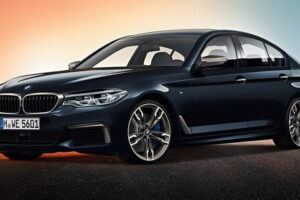 ทีมงานแต่งเปิดตัว “BMW M550i xDrive” สุดสปอร์ตครบครันไร้ที่ติ
