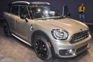 MINI เปิดตัว “S&E Countryman” รุ่นใหม่แบบไฮบริด
