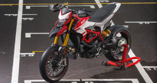 DUCATI Hypermotard 939 sp "จรวดทางเรียบ จากดินแดนมักกะโรนี"