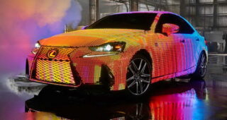 Lexus เปิดตัวชุดแต่งไฟกระพริบรุ่นใหม่ของ “2017 IS”