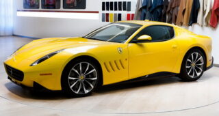 Ferrari เปิดตัวรถสปอร์ตสุดโหดแบบ "limited edition F12tdf" สุดหายาก