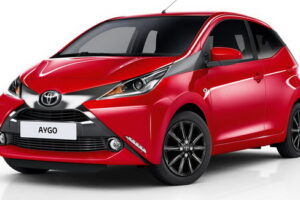 Toyota เปิดตัวรถแบบ Aygo เต็มรูปแบบ 2 โฉมใหญ่