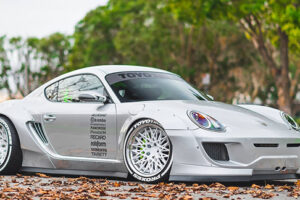เปิดตัว Porsche Cayman รถสปอร์ตแต่งแปลกแหวกตา
