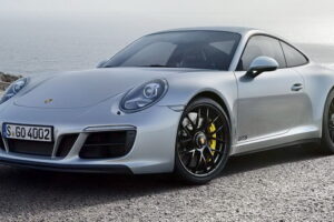 เปิดตัว Porsche 911 GTS 2017 เรียบร้อยแล้ว