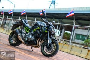 รีวิว Kawasaki Z900 แรดตัวใหม่ ทดแทน Z800 แรงขึ้น ควบคุมง่ายกว่าแถมเป็นมิตรกว่าเดิม