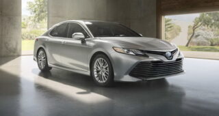 สุุดประหยัด! เปิดตัว 2018 Toyota Camry ในโหมดสุดประหยัด