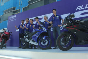 Yamaha จัดให้เปิดตัว "R15 V3.0" แบบแรงเต็มสปีด