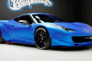 เปิดประมูลรถสปอร์ตแบบ "Ferrari 458" ของ Justin Biebers